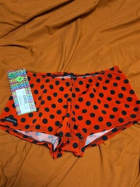 Derby Skinz Women’s Red Polka Dot Shorts - Skin
